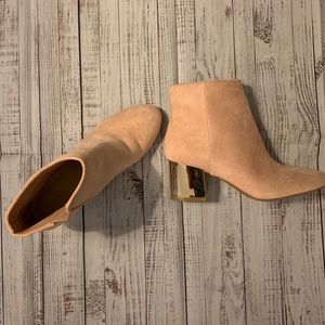 Also Size 7 Light Link Ankle Boot